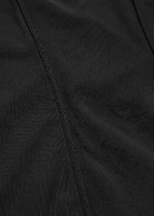 Black cup body shaper