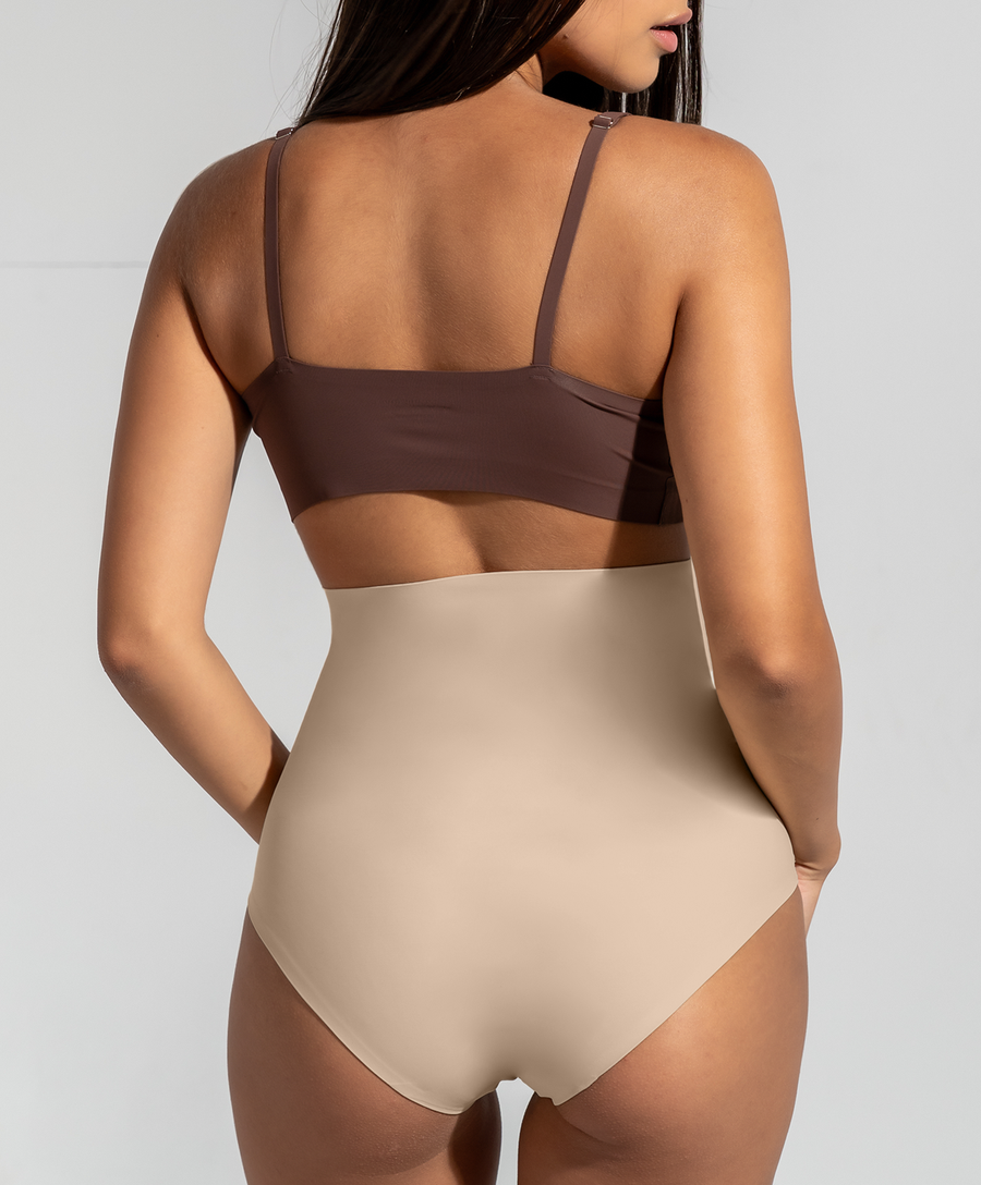 Braguita reductora invisible Nude