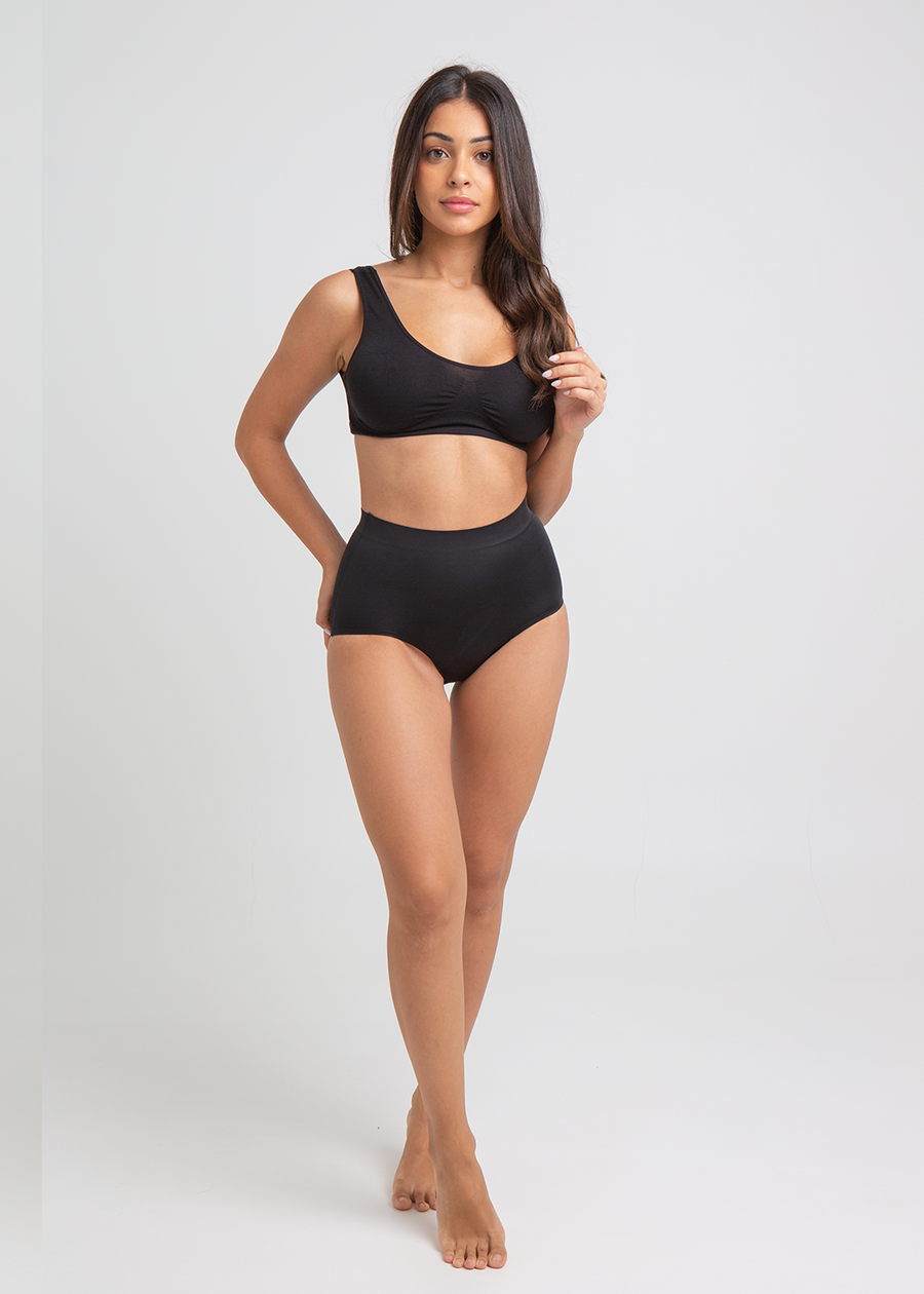 Nude high-waist reducing panties